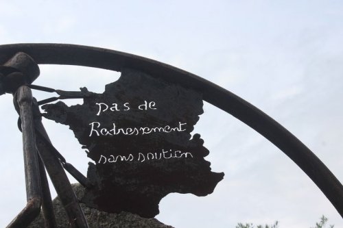 Cliquer pour voir l'image en taille réelle
