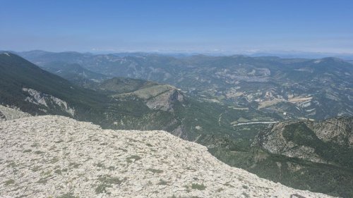 Cliquer pour voir l'image en taille réelle