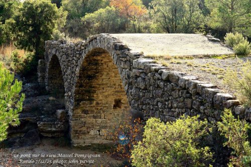 Cliquer pour voir l'image en taille réelle