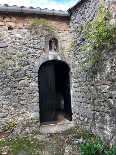 Cliquer pour voir l'image en taille réelle